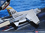 Fighters: Fighter F-8E VF-162 "The Hunters", Academy, Scale 1:72