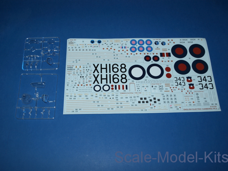 Airfix English Electric Canberra PR.9 plastic scale model kit in 1