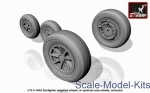 F-104G Starfighter wheels (w/ optional nose wheels)