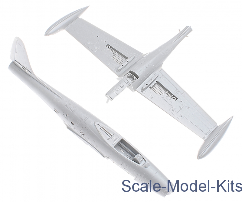 Hobby Boss 80247 Modellino Aereo F-84G Thunderstreak In Plastica Scala 1:72 (Lungo 16cm) - 2